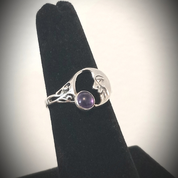 925 amethyst ring - Picture 2 of 9